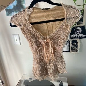 Ann Ferriday Cream Lace Top Size Small